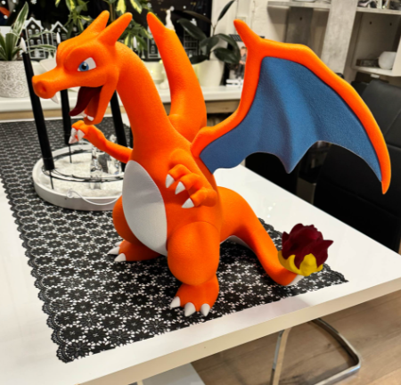 Miniatura Charizard (Pokémon)