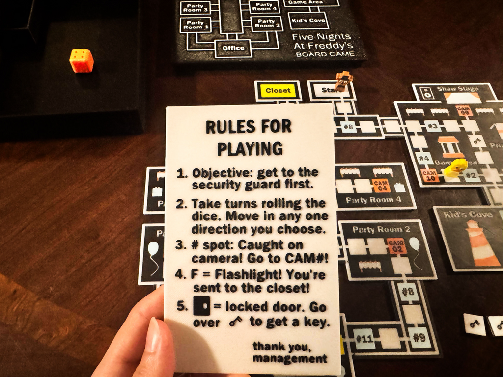 Jogo de Lógica (Estilo Cinco Noites de Freddy)