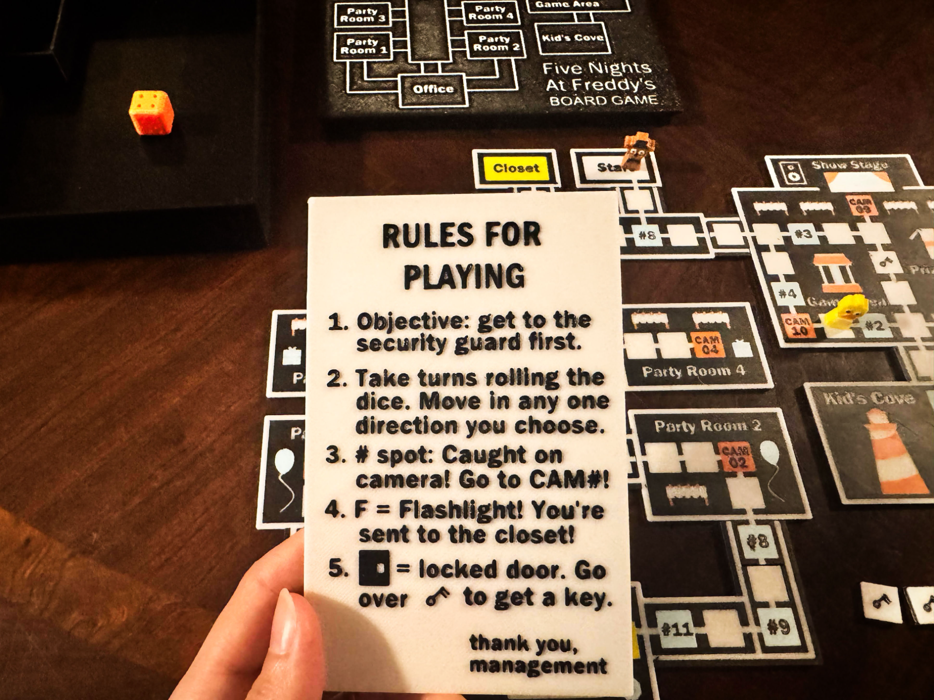 Jogo de Lógica (Estilo Cinco Noites de Freddy)