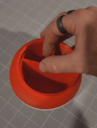 Organizador de Escritorio Pokebola (Bolígrafos y Accesorios)