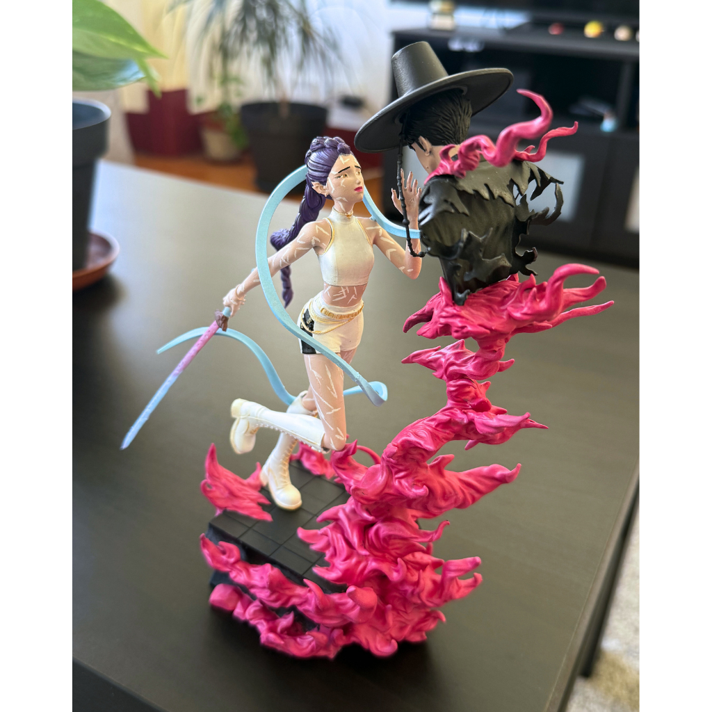 Estátua 'Rumi' - Guerreira do K-Pop